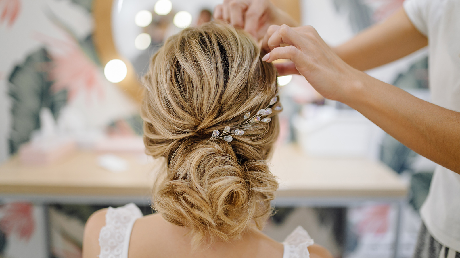 Your Big Day — Which Wedding Hairstyle to Pick?