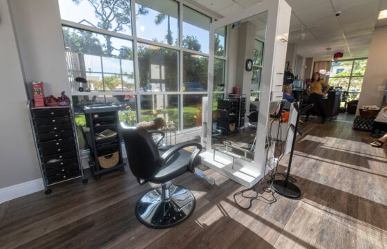 Hairdressers Near You – Pick the Naples Hair Salon for Your Hair Type
