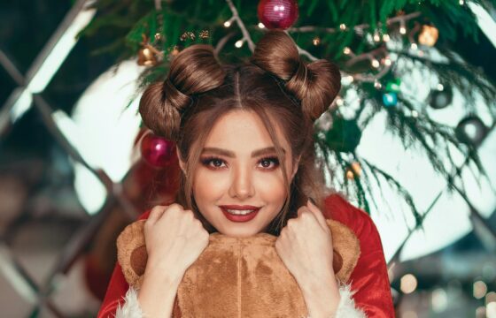 Super Easy Christmas Hairstyles to Try