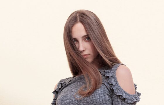 Summer Hair Trends: From Jennifer Aniston’s New Haircut to Milk Tea Hair Color