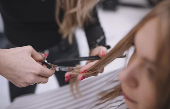 Butterfly Cut vs Wolf Cut: Which One Is Right for You?