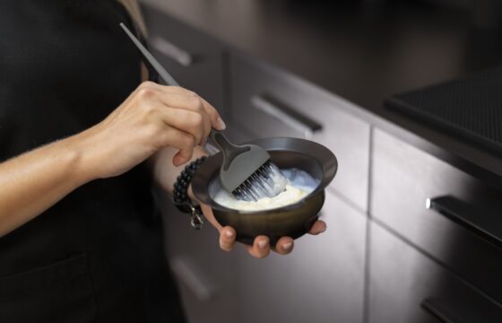 How to Minimize Damage While Coloring Your Hair and Keep It Healthy